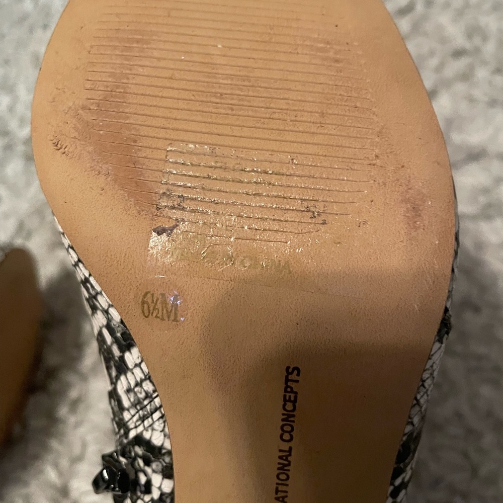 Snakeskin Booties - Picture 4 of 4